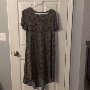 EUC - LuLaRoe Disney Carly